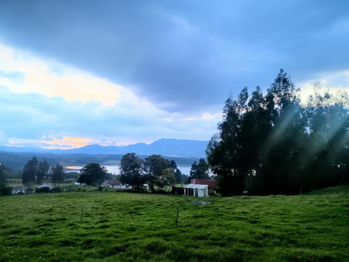 Camping Las Acacias Guatavita Esterno foto